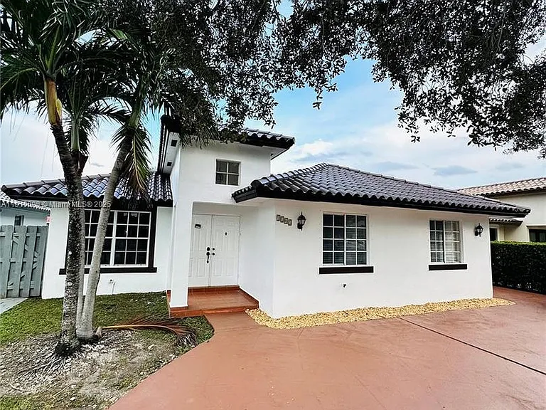 1101 NW 134th Pl — Photo 11