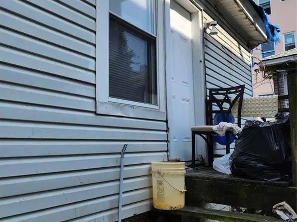 179 Beach 114th Street image 5 of 6