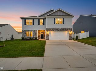 332 Cookie Loop, Gray, TN 37615