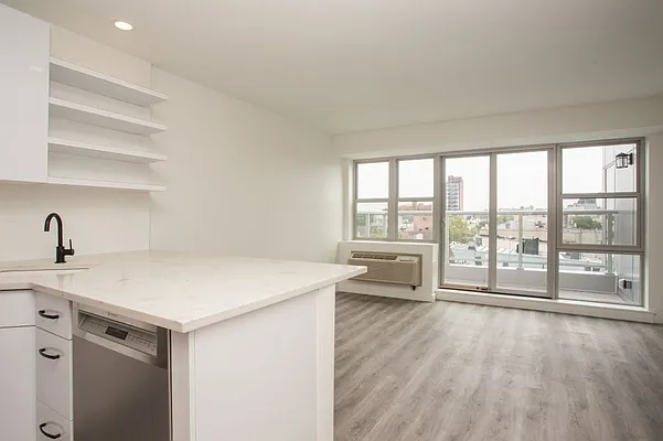 Rented by MNS Marketing | media 3