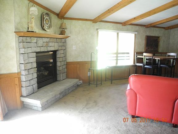 3rd image of 52 Stony Acres Dr
