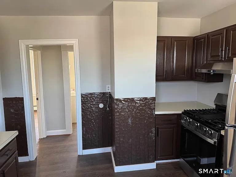 173 Farren Ave — Photo 6