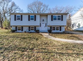 36868 N Lawrence Dr, Lake Villa, IL 60046