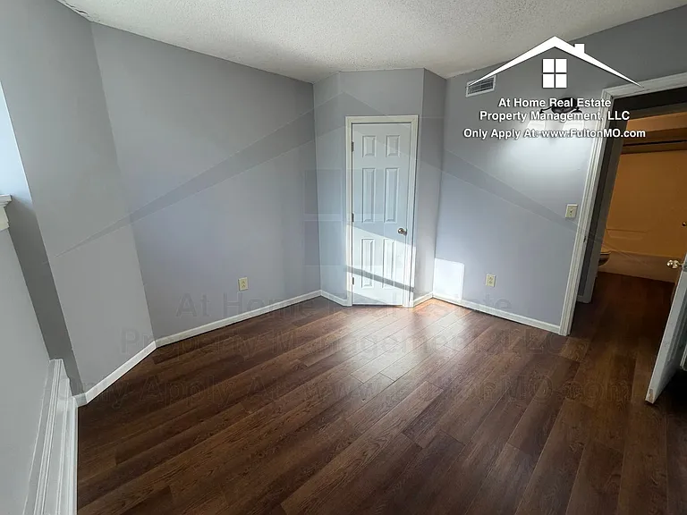 808 Center St #3 — Photo 10