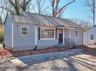 1029 Cheaves St, Forest Park, GA