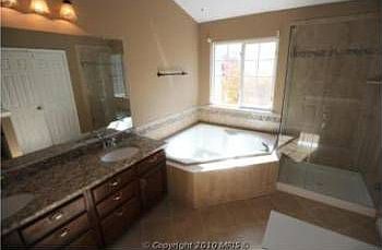 3rd image of 12303 Meadow Field Dr