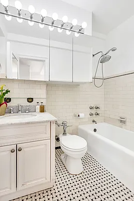 Sold by Compass | media 15