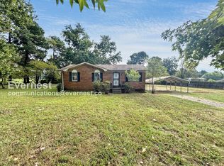 7562 Sledge Rd, Millington, TN 38053