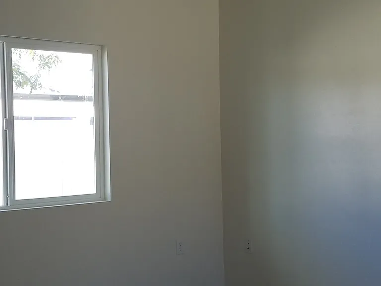 12330 Lakeshore Dr #5 — Photo 6