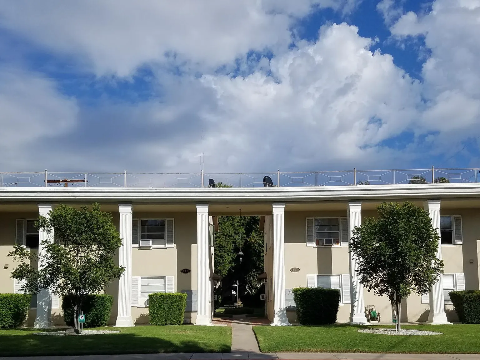 Studio, 500 sqft, $1,650 — Photo 2
