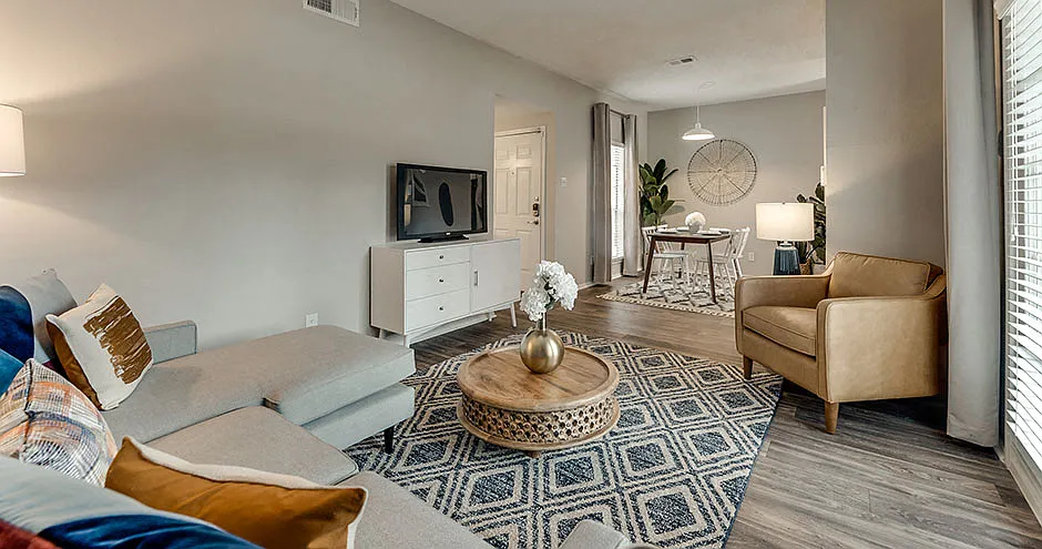 Summers Landing Apartments — Photo 1