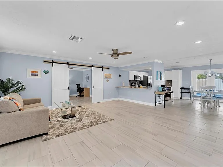 5923 2nd St E — Photo 3