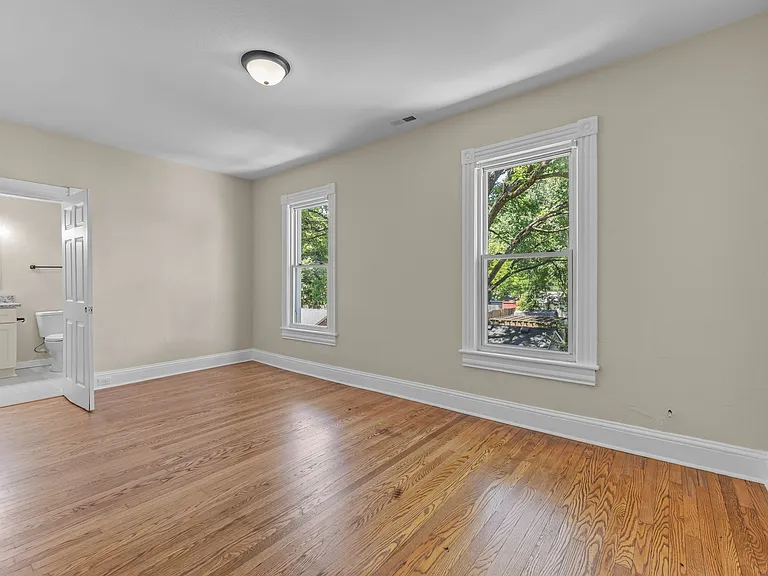 1611 McDaniel St #A — Photo 37