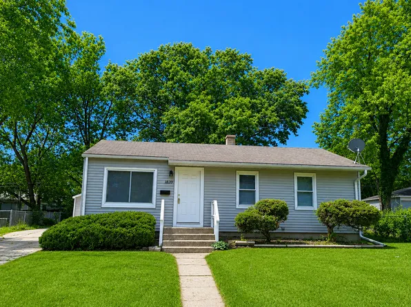 1820 222nd St, Sauk Village, IL 60411