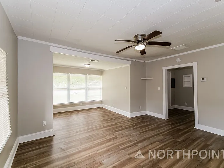 9776 Hogan Rd — Photo 4