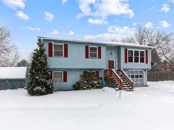 34 Murray Drive, St. Albans City, VT 05478