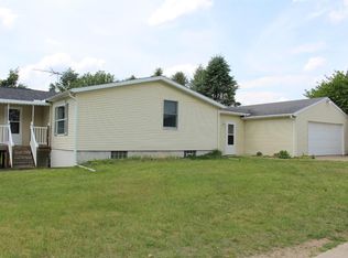 6670 Coon Hill Rd, Munith, MI 49259