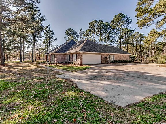 3rd image of 4516 Kimbell Rd