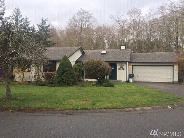 1st image of 2032 Bing Ct NW