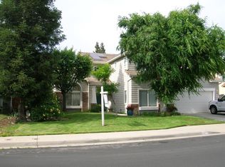 2305 Browning Ave, Clovis, CA 93611