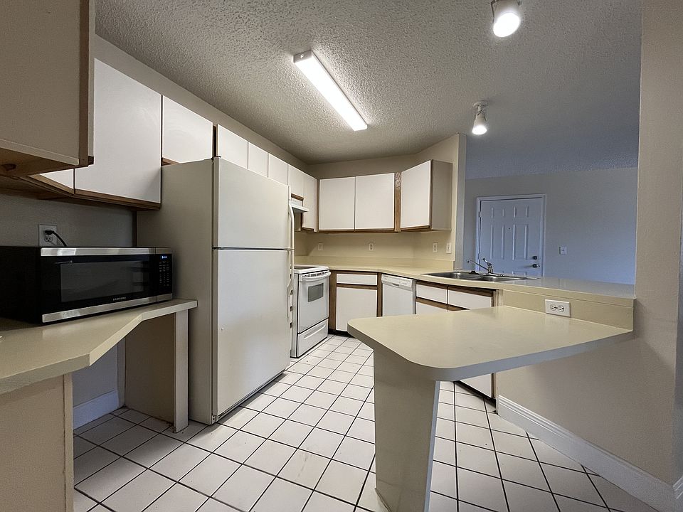 1st image of 4015 W McNab Rd #1-D212