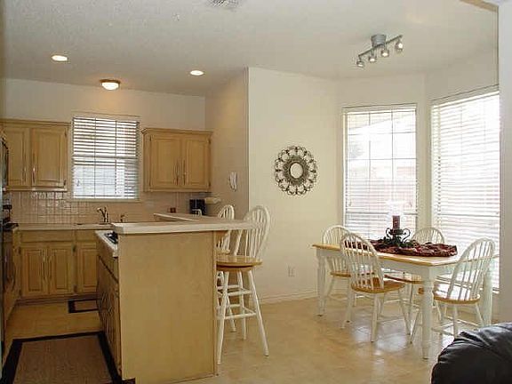 4th image of 4900 Nocona Dr