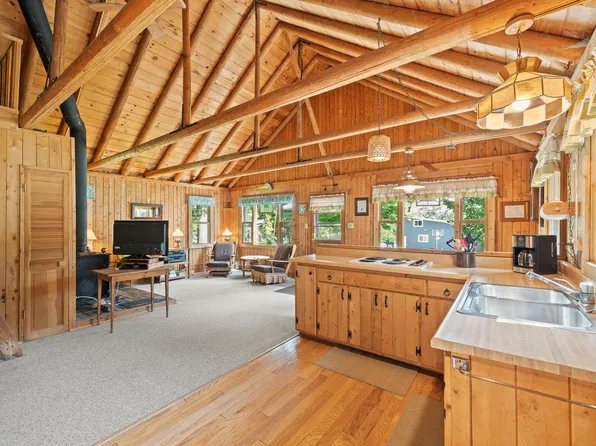 N3066 Willow ROAD, Lake Geneva, WI 53147