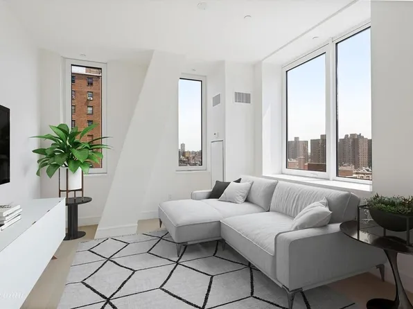 1399 Park Avenue image 2 of 13