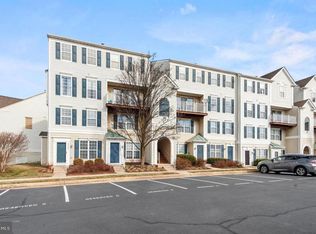 45450 Conductor Ter UNIT 300, Sterling, VA 20166