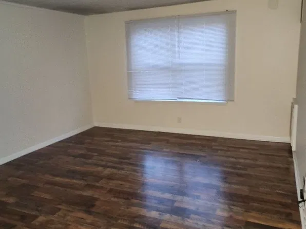 441 Harding Pl APT B9, Nashville, TN 37211
