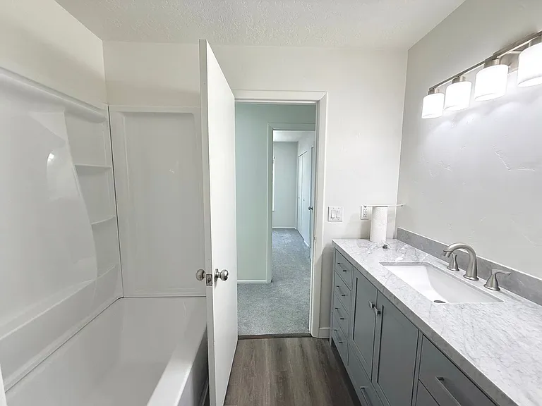 3053 E Branch Dr — Photo 31