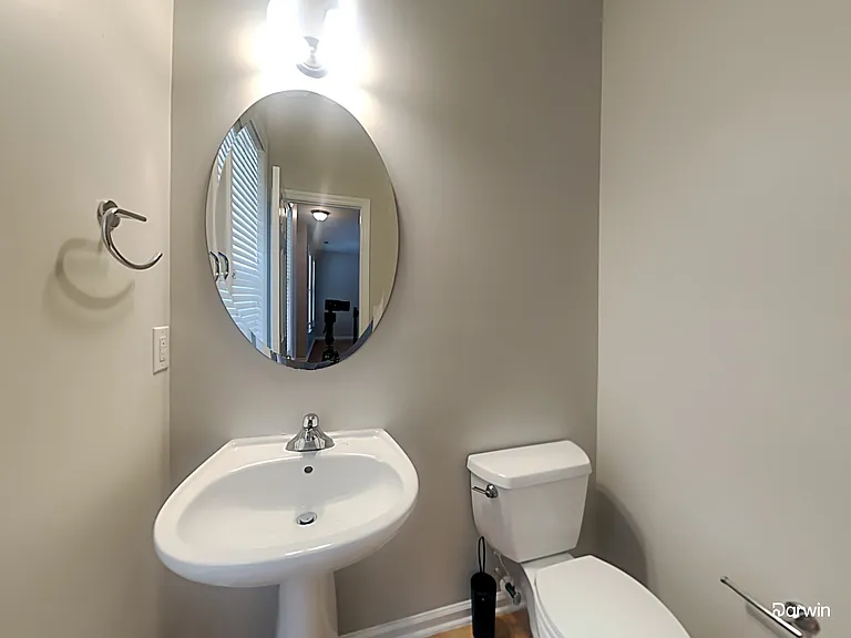 220 McCarthy Dr — Photo 11