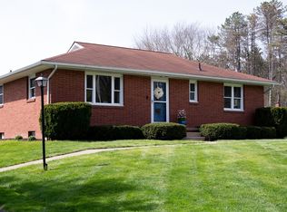 8345 Schubert Ave N, Alliance, OH 44601