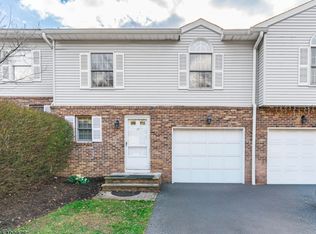 33 Jaime Ct, Parsippany-Troy Hills Twp., NJ 07950