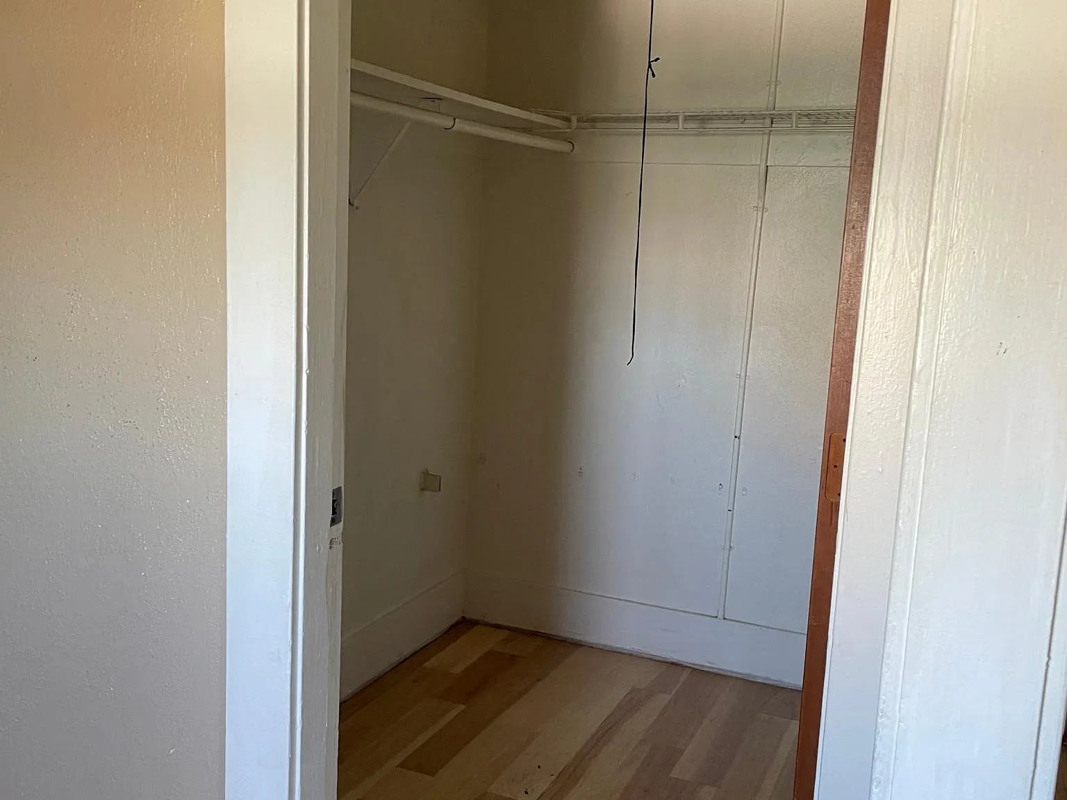 3 bed, 2100 sqft, $3,950 — Photo 4