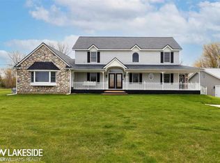 32028 Shue Rd, Richmond, MI 48062