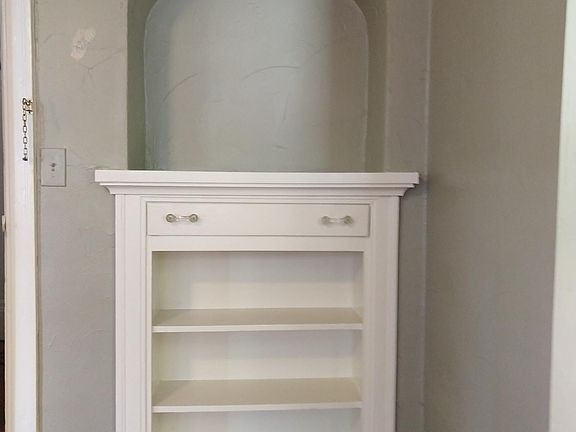 Built-in Bookshelves Living Room