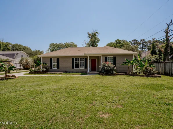 1313 43rd St, Wilmington, NC 28403
