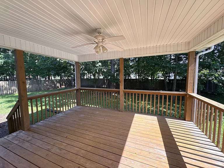 479 Indian Springs Cir — Photo 25