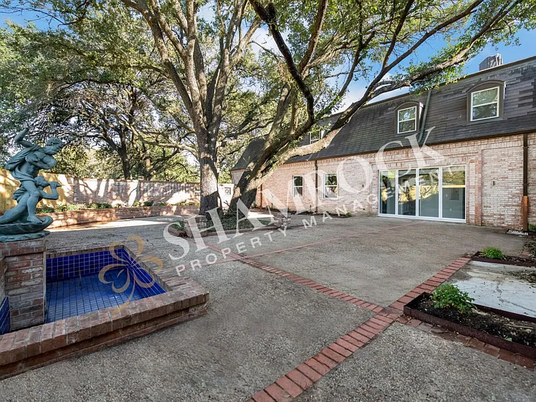 701 N New Rd #101 — Photo 14