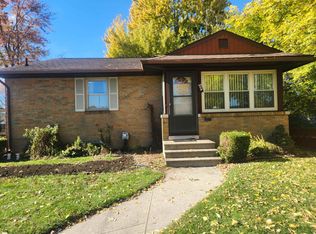 2114 S Madison Ave, Bay City, MI 48708