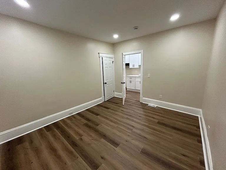 110 Lee Ave #1 — Photo 13