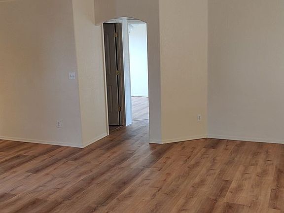 2nd image of 3545 Thunderhawk Dr