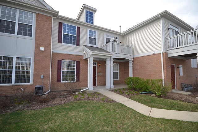 1st image of 2903 Concord Ln #2903