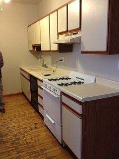 3rd image of 6351 N Lakewood Ave