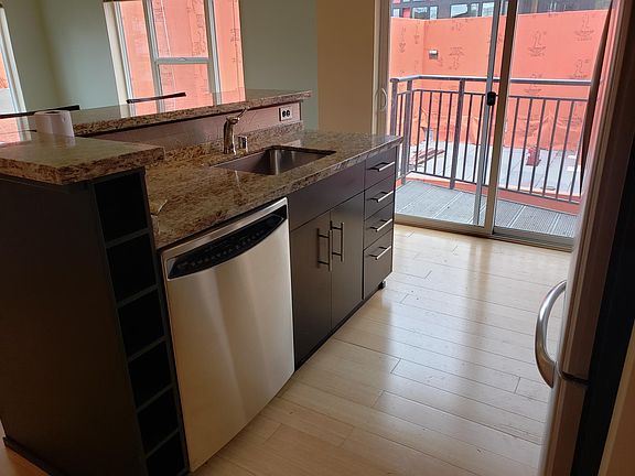 5th image of 1026 NE 65th St #403A