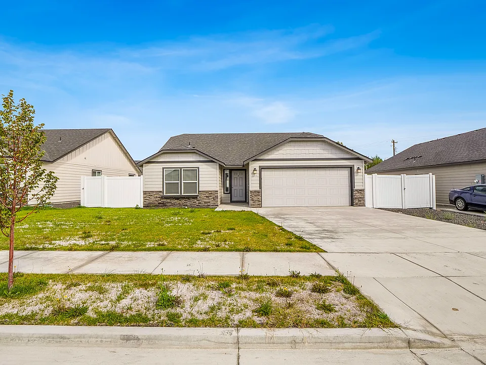 4214 W Wood Ct
