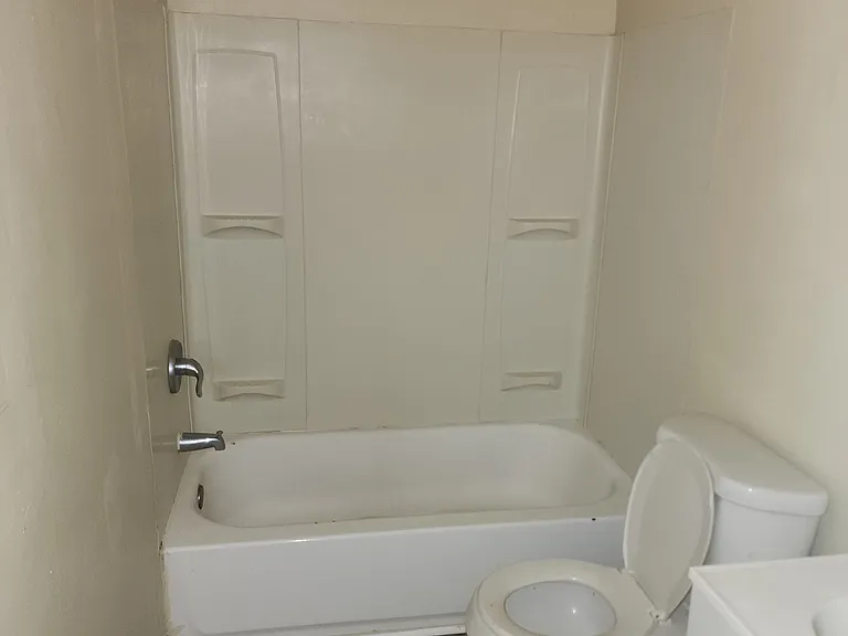 940 N Spruce St #2 — Photo 5