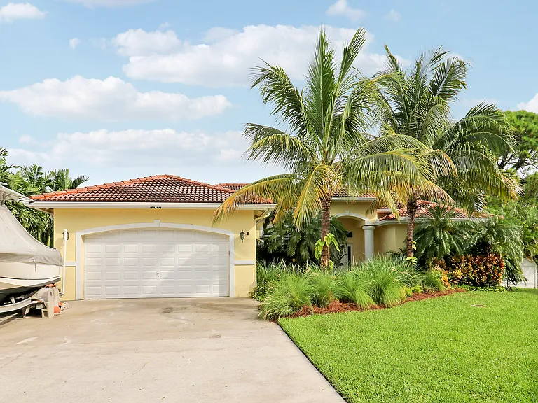 4601 Windswept Pines Ct — Photo 12