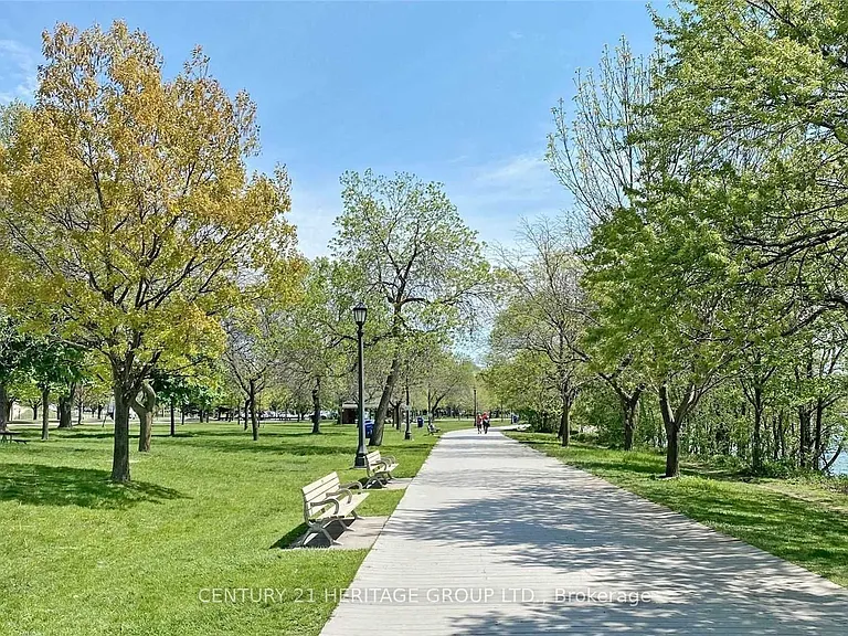 1910 Lake Shore Blvd W #702 — Photo 5